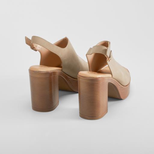 Sandalia tacón plataforma beige NYC
