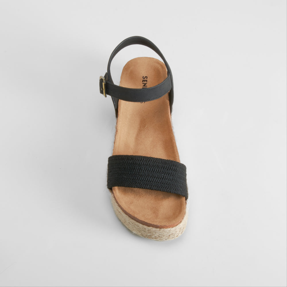 Sandalia plataforma negra SENDA ROAD