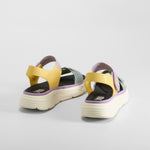 Sandalia cuña tiras perfos multicolor XTI