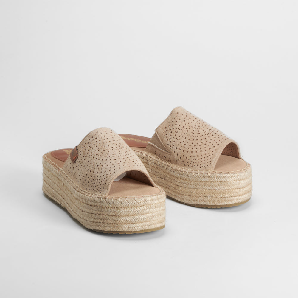 Sandalia pala perfos beige REFRESH