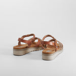 Sandalia cuña tiras suela sierra camel XTI