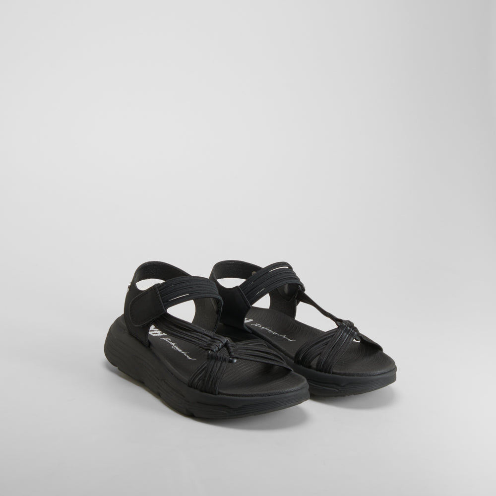 Sandalia tiras velcro negra XTI
