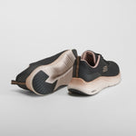 Deportiva VAPOR  negro SKECHERS