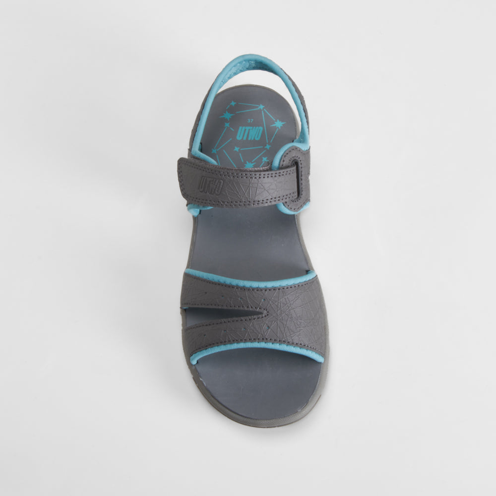 Sandalia deportiva gris UTWO