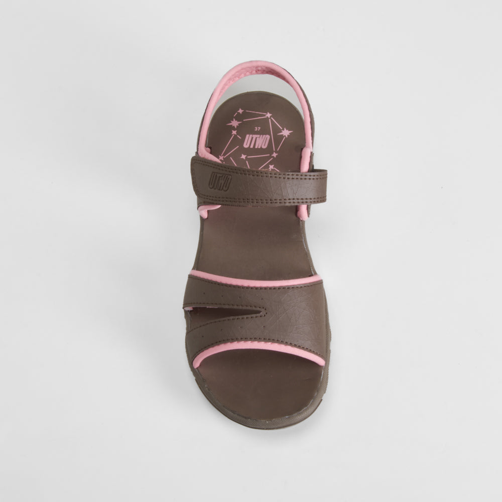 Sandalia deportiva marrón UTWO