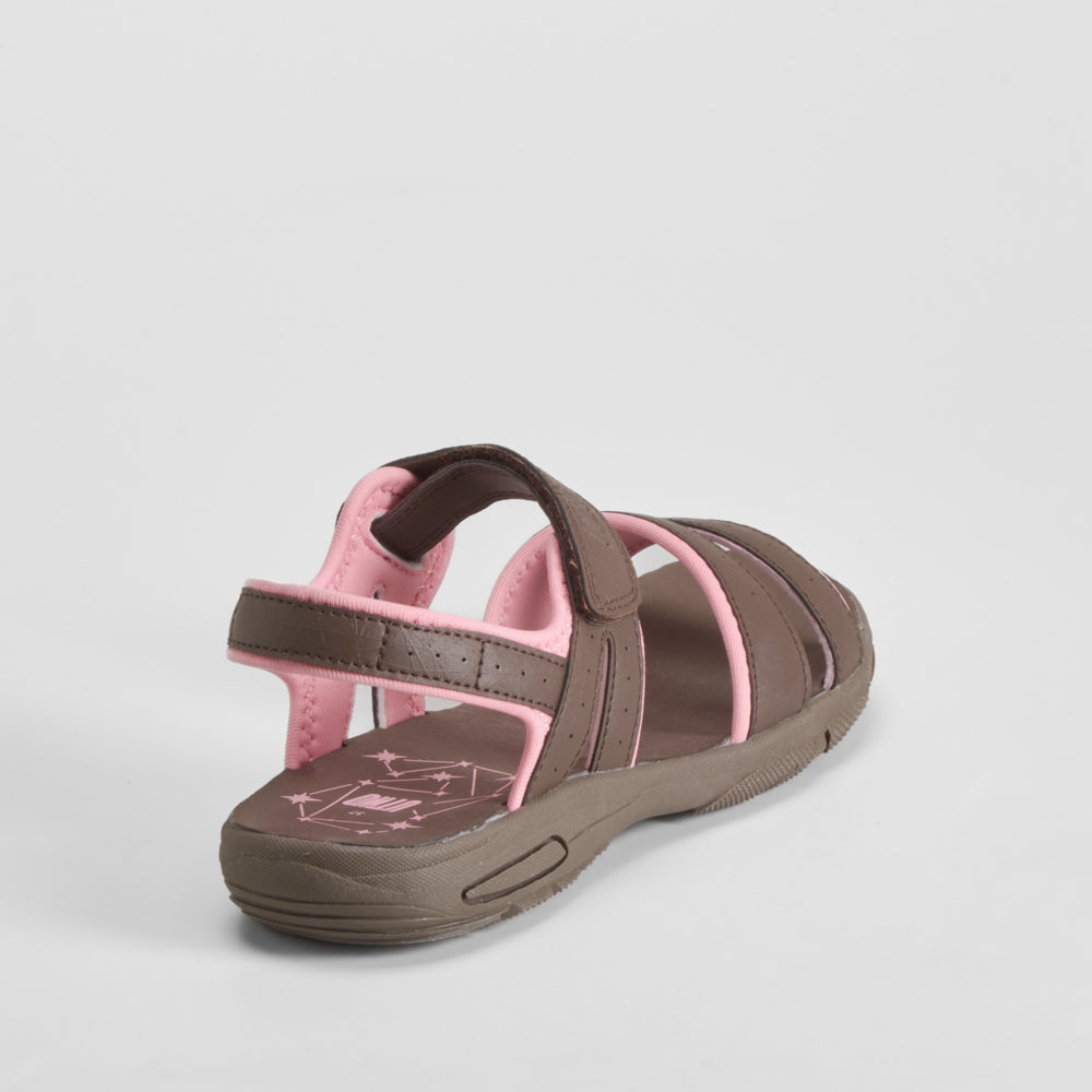 Sandalia deportiva marrón UTWO