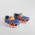 Sandalia cerrada bebé mesh azul y naranja BACHE
