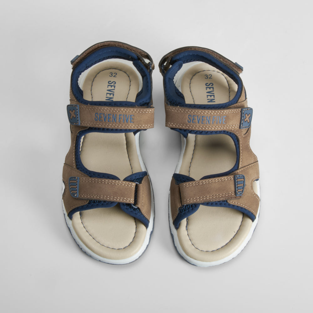 Sandalia casual infantil marrón SEVEN FIVE