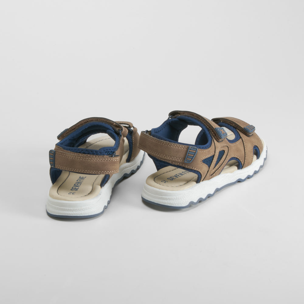 Sandalia casual infantil marrón SEVEN FIVE