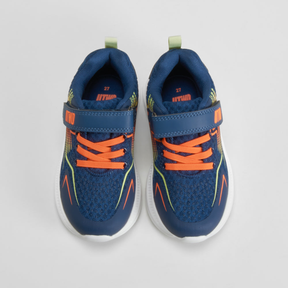 Deportiva running azul y naranja UTWO