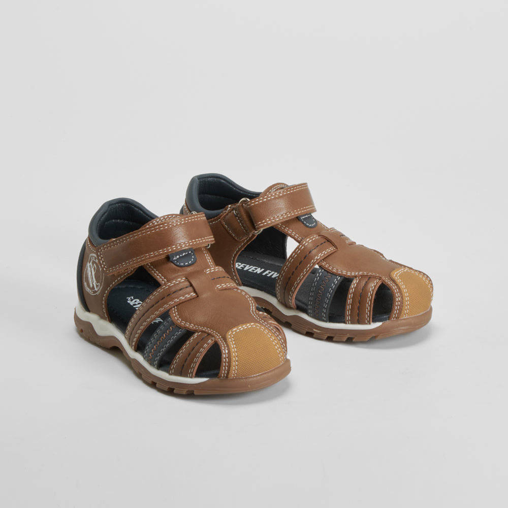Sandalia vestir infantil marrón SEVEN FIVE