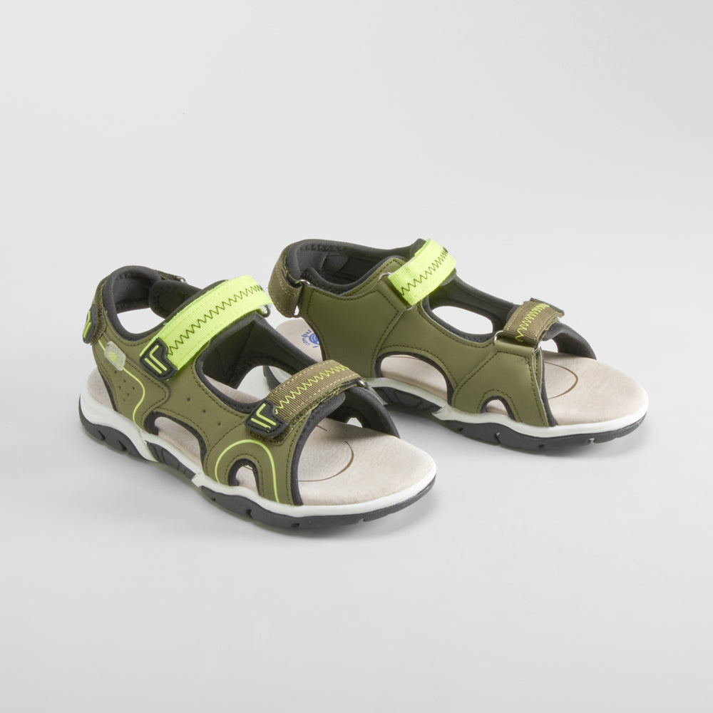 Sandalia deportiva juvenil verde COMFEET