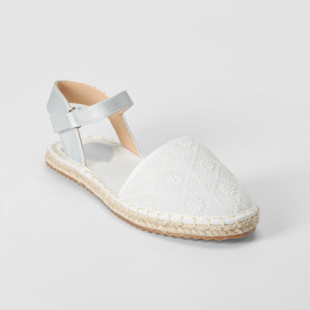 Alpargata de yute con bordados blanca OH GIRL