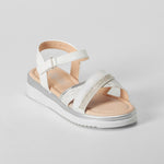 Sandalia de tiras brillo infantil blanca OH GIRL