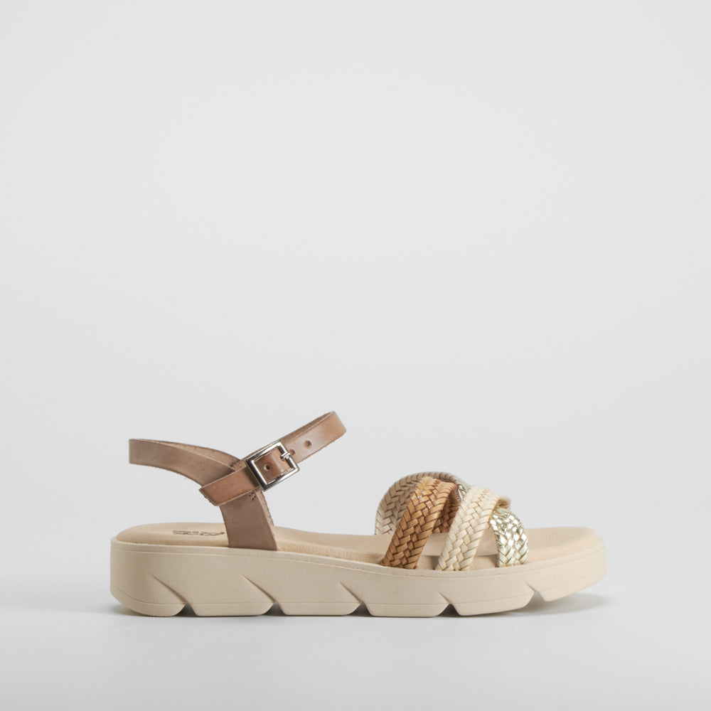Sandalia cuña de piel beige OH GIRL