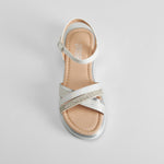 Sandalia de tiras brillo juvenil blanca OH GIRL