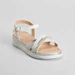Sandalia de tiras brillo juvenil blanca OH GIRL