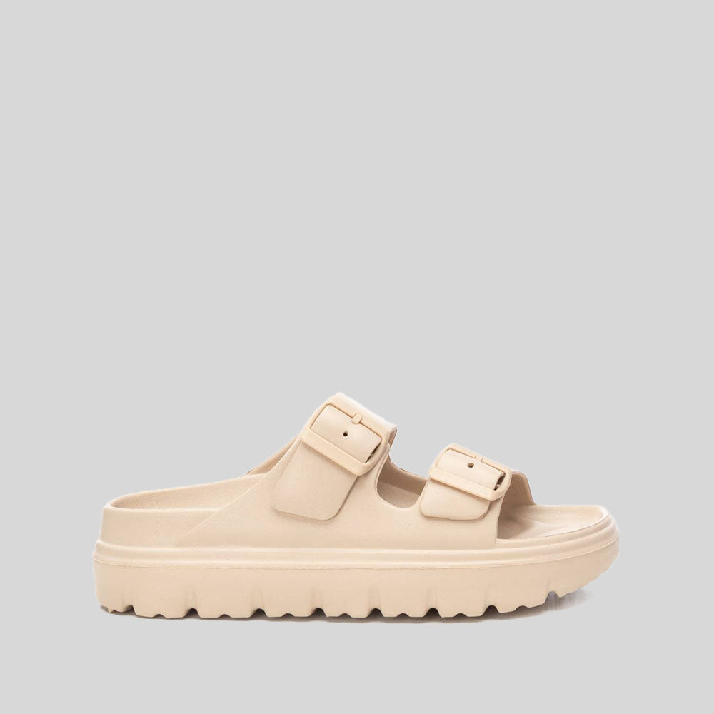 Chancla con hebillas chunky beige XTI