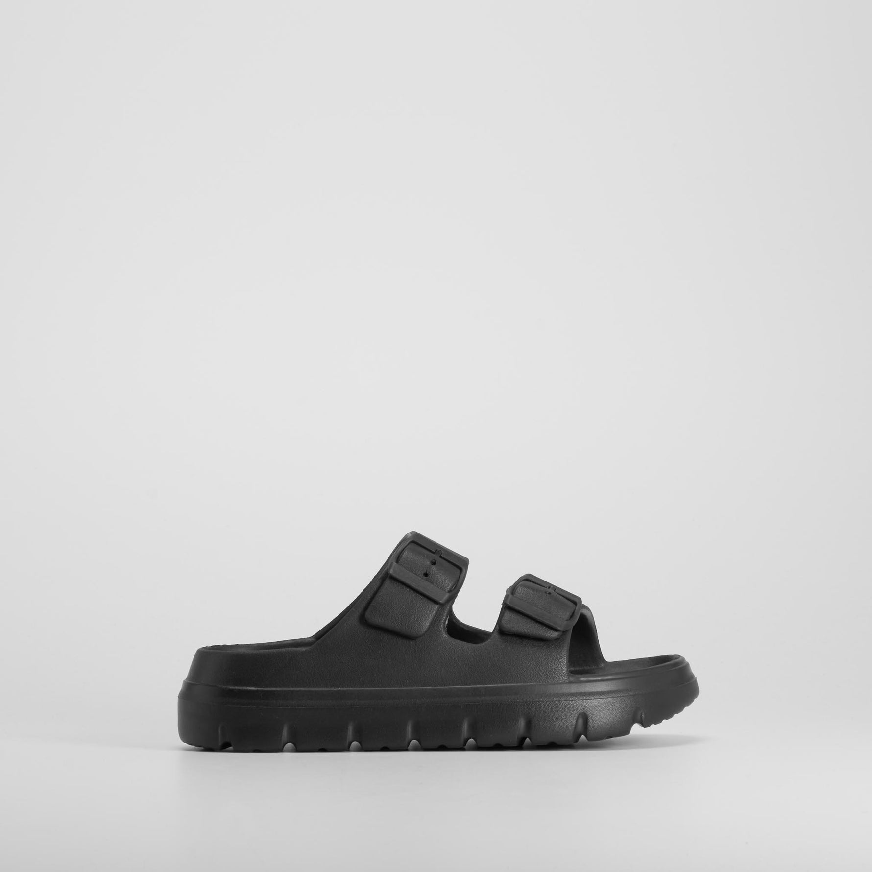 Chancla de playa bio track negra COCONUT