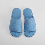 Zapatilla casa rizo ribete flores azul OLYNE