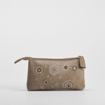 Cartera bordada mandalas beige SENDA ROAD