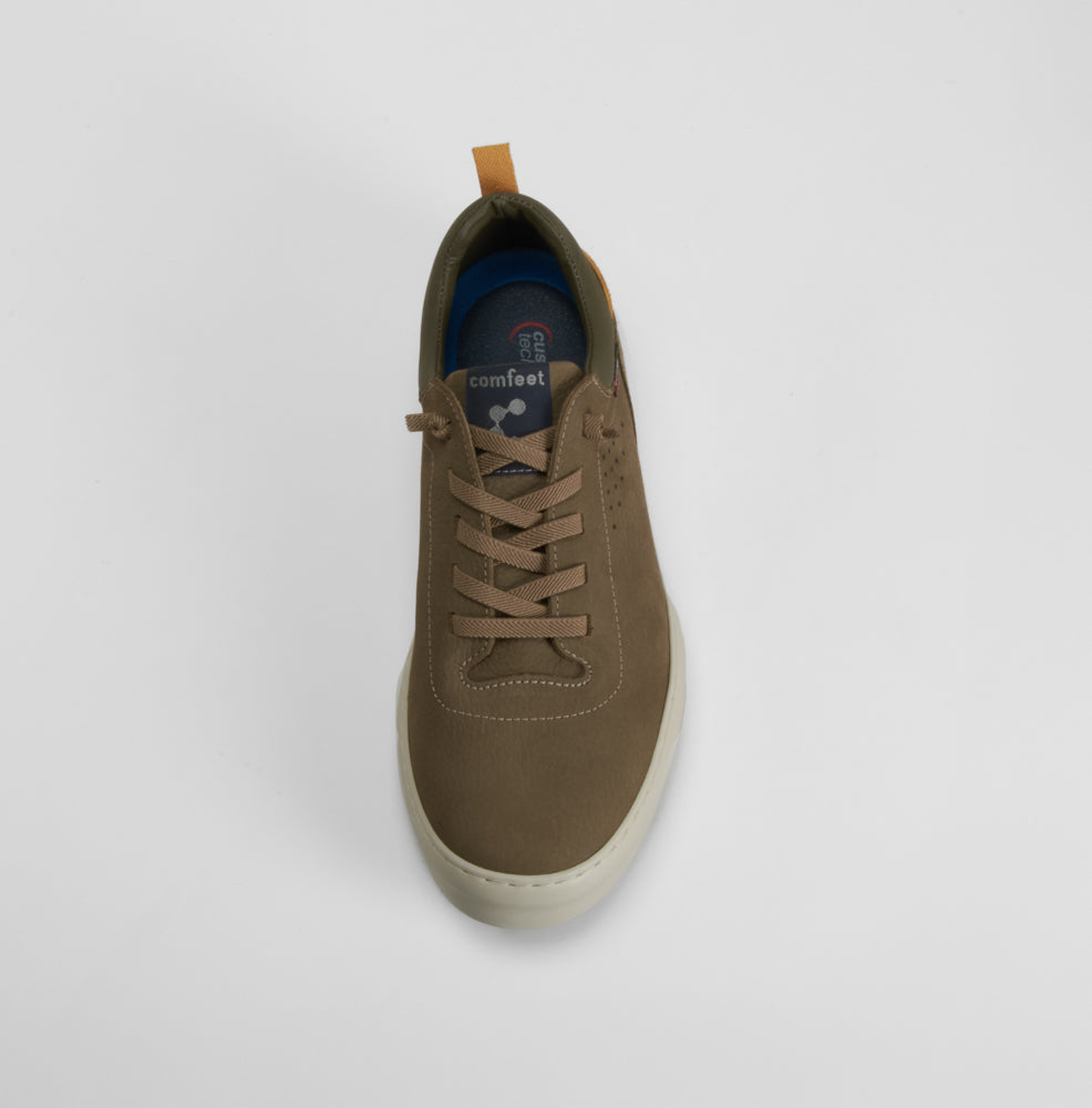 Deportiva confort manyara piel kaki COMFEET