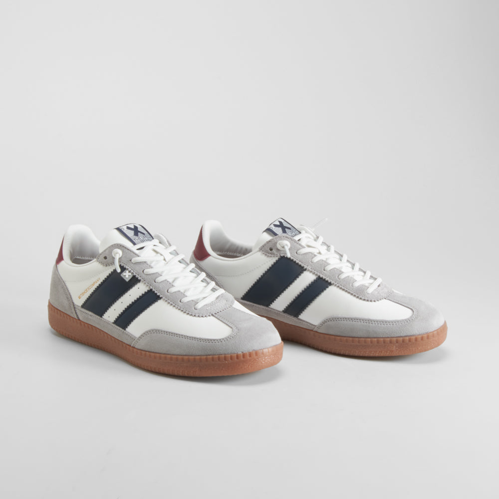 Deportiva casual suela caramelo blanca XTI