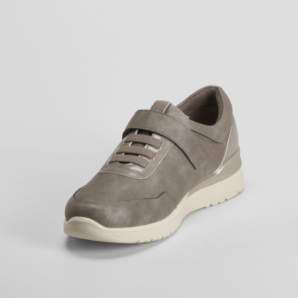 Zapato velcro taupe COMFEET
