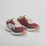 Deportiva casual retrojogging burdeos NYC