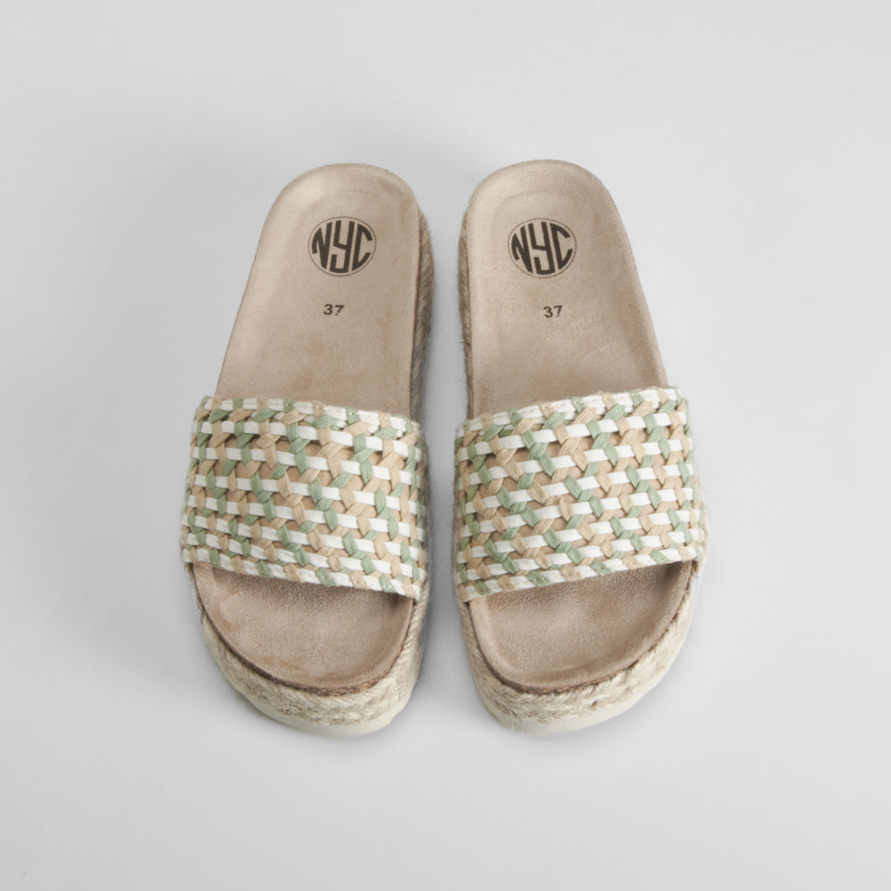 Sandalia bio plataforma verde NYC