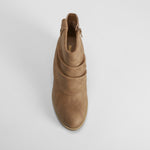 Botín campero pala plisada marrón SENDA ROAD