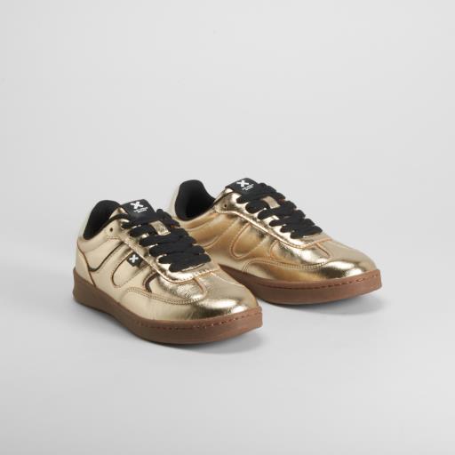 Deportiva sneaker suela caramelo oro NYC