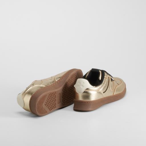 Deportiva sneaker suela caramelo oro NYC