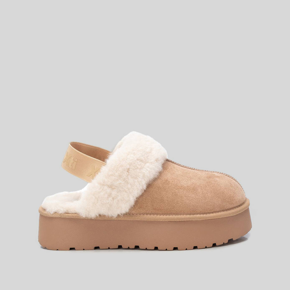 Zueco australiano elástico beige XTI