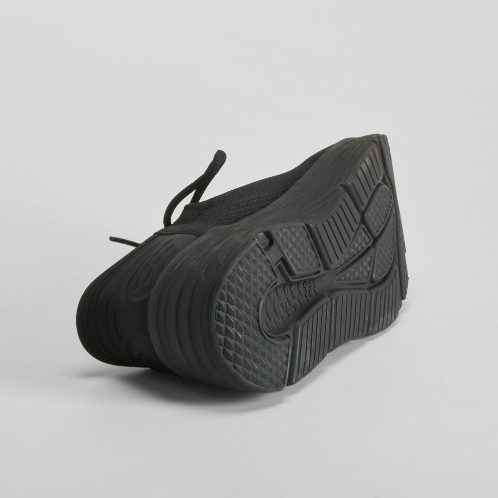 Deportiva fit-ins cordones negra BEPPI