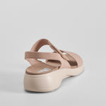 Sandalia deportiva cuña beige UTWO