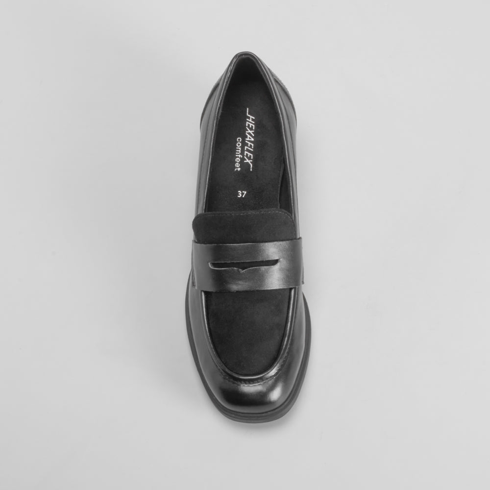 Mocasín tacón Hexaflex negro COMFEET
