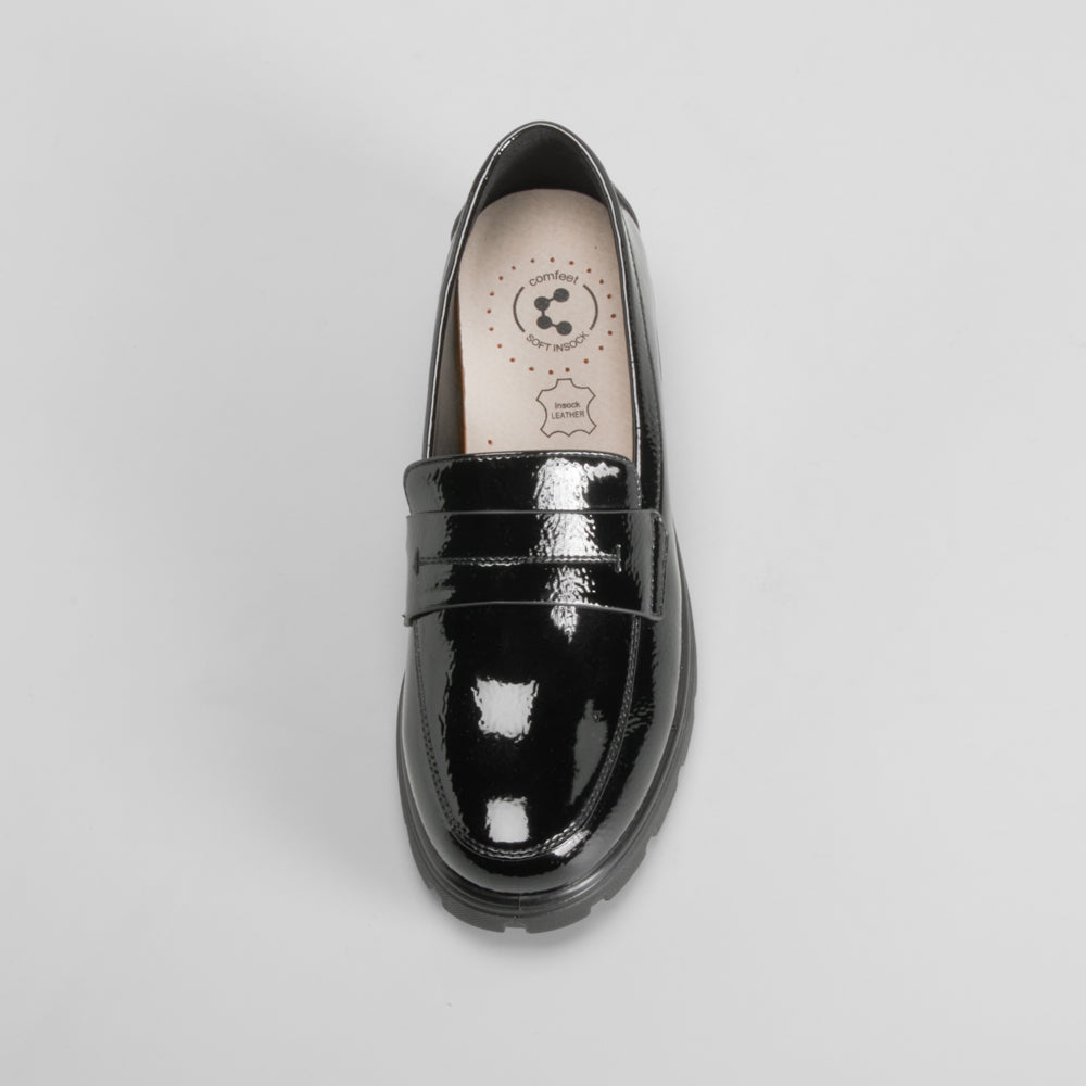 Mocasín charol Soft Insock negro COMFEET