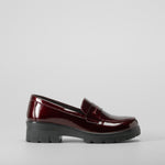 Mocasín charol Soft Insock burdeos COMFEET