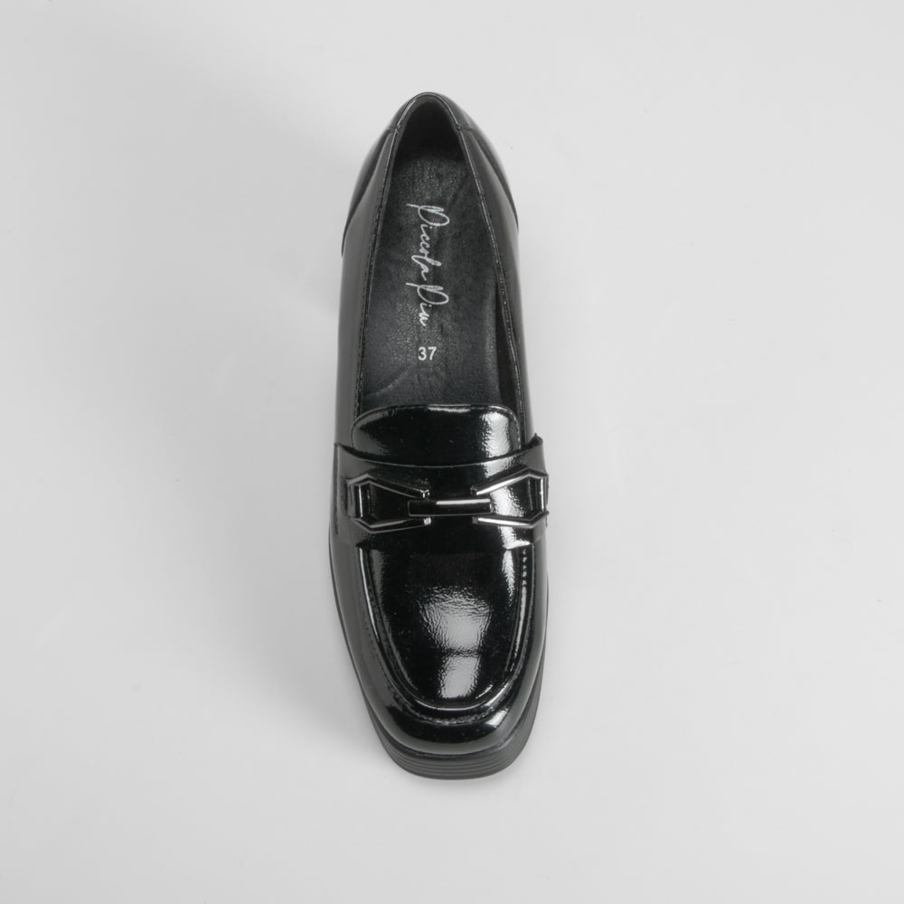 Mocasín tacón plataforma charol negro PICCOLA PIU