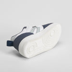 Deportiva velcro bebé blanca BACHE