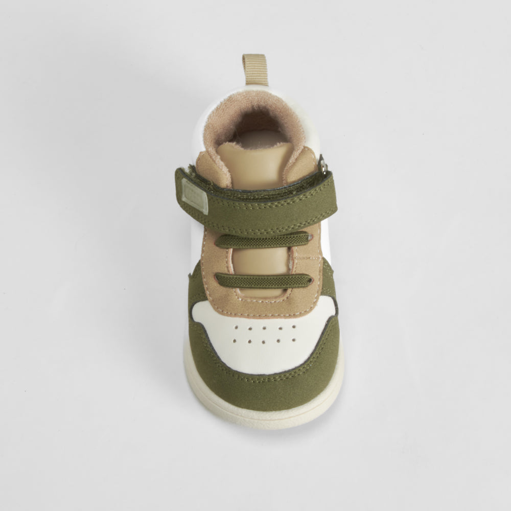 Deportiva alta barefoot bebé marrón COMFEET