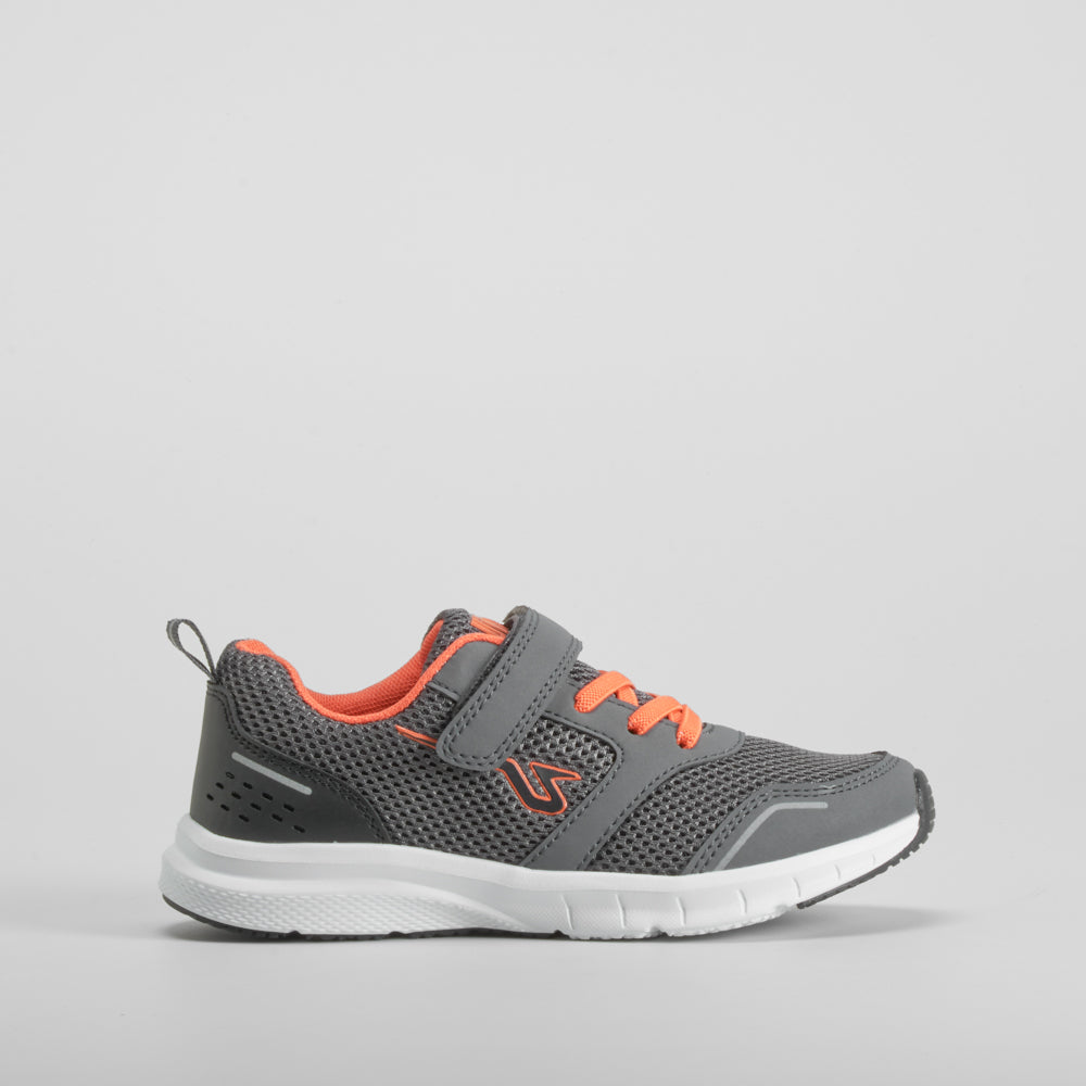 Deportiva running infantil gris UTWO