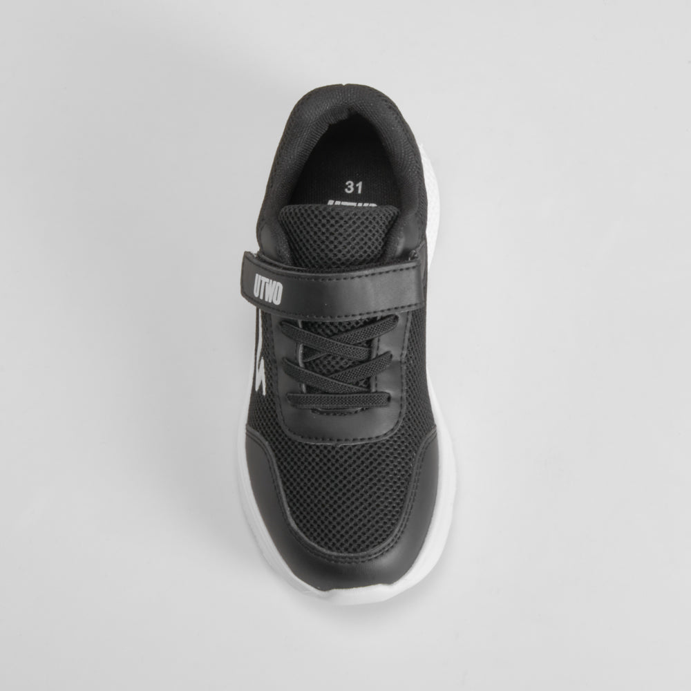 Deportiva walking infantil negra UTWO