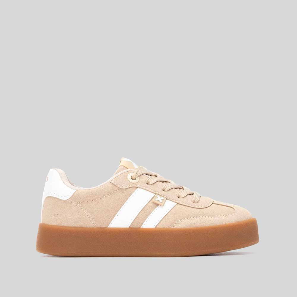 Deportiva retro beige XTI
