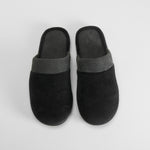 Zapatilla casa terciopelo negra OLYNE