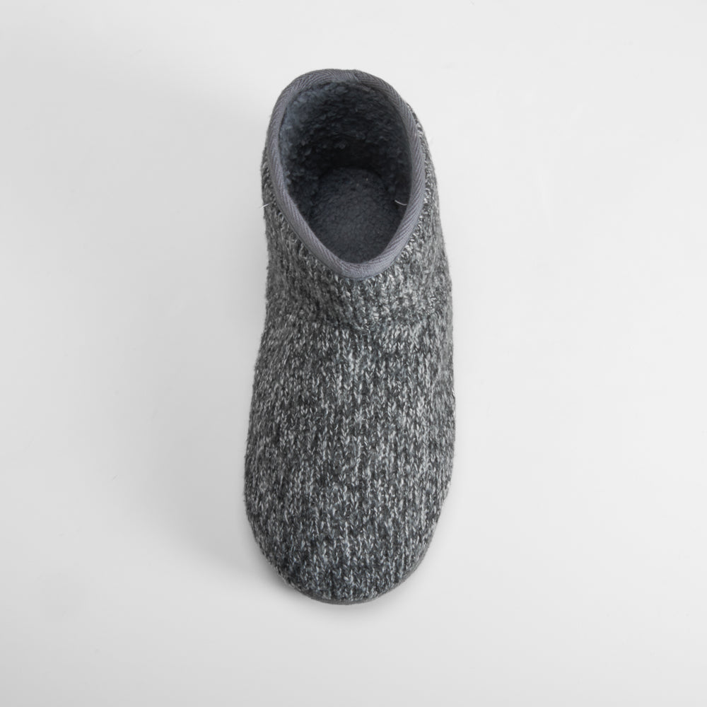 Zapatilla casa bota punto gris OLYNE