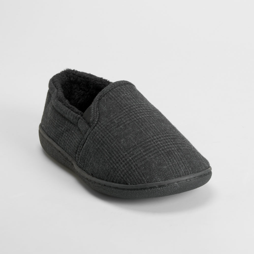 Zapatilla casa cerrada cuadros negra OLYNE