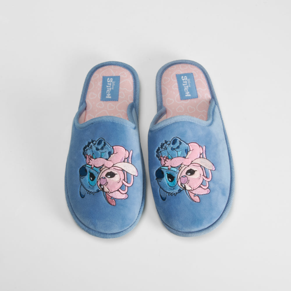 Zapatilla casa bordada azul STITCH