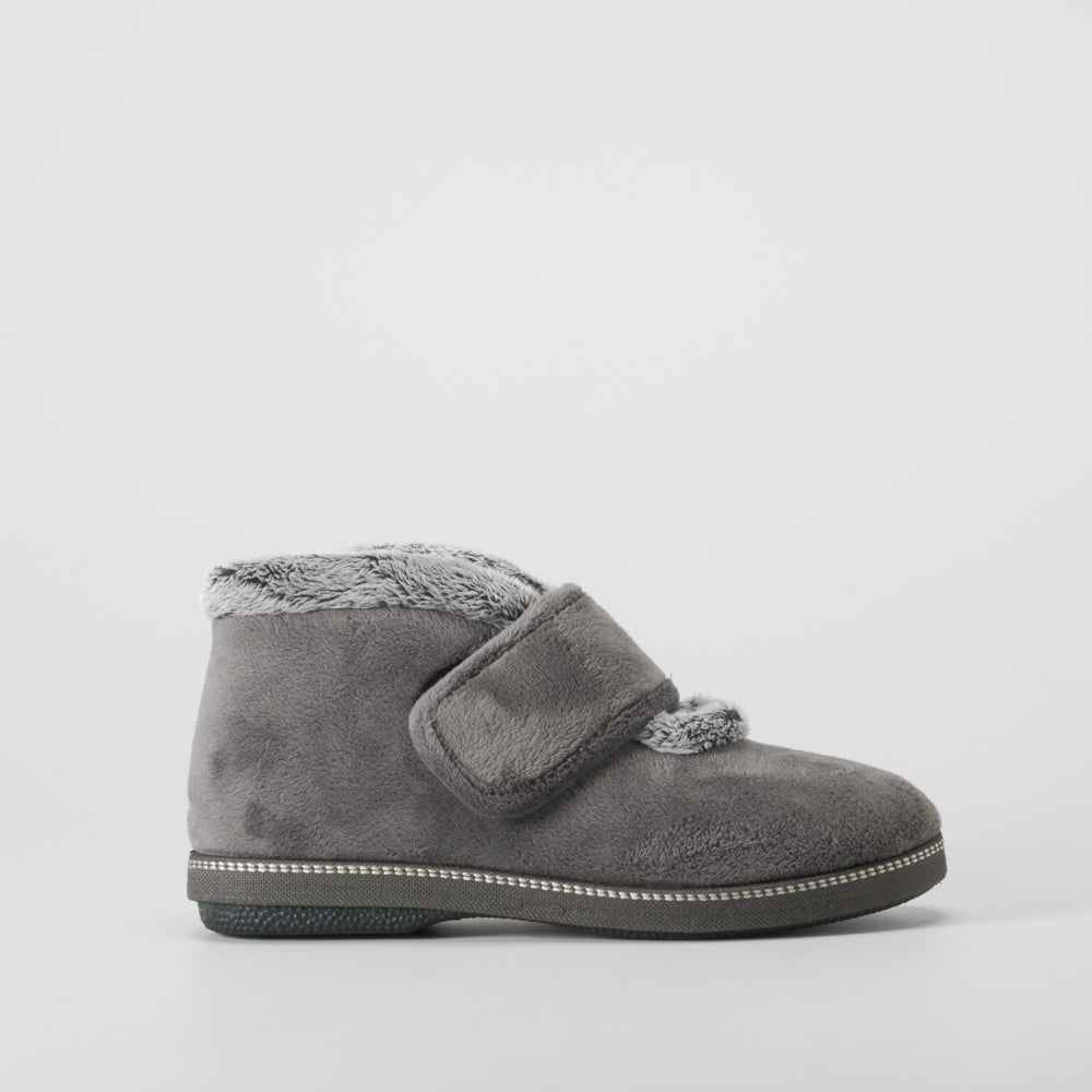 Zapatilla bota velcro gris COMFEET